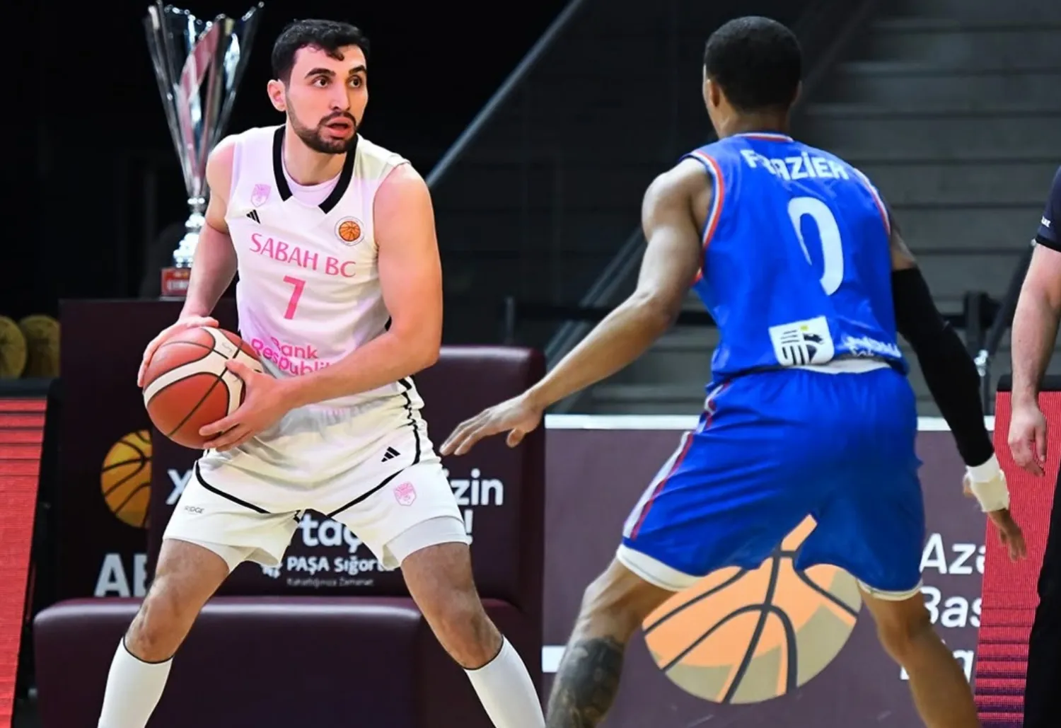 Mövsümün ilk matçında son çempion və gümüş medalçı üz-üzə gələcək