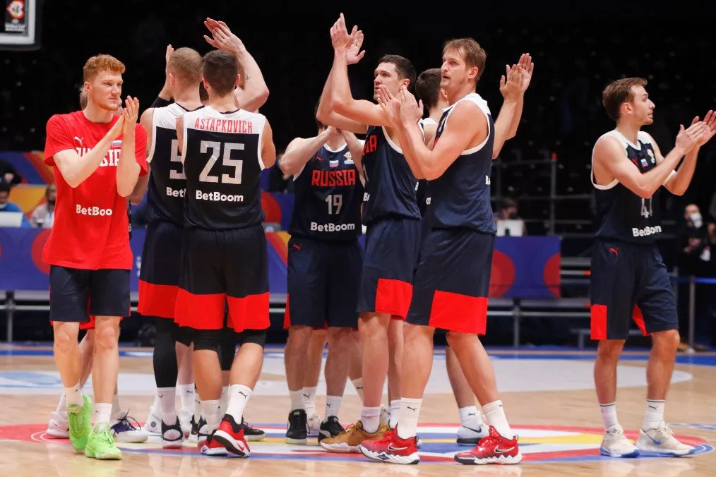 Rusiya və Belarus basketbolçuları beynəlxalq turnirlərə qayıdır