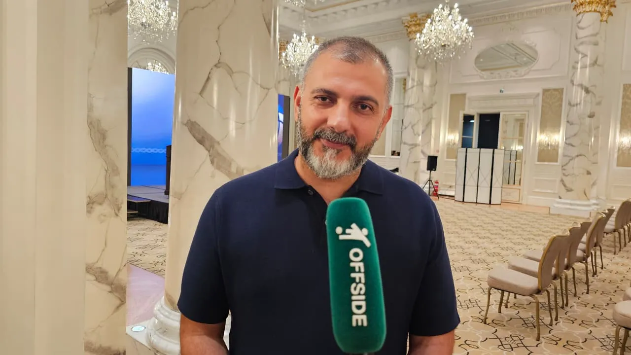 Maqsud Adıgözəlov: "Biz ancaq titulların dalınca gedirik"