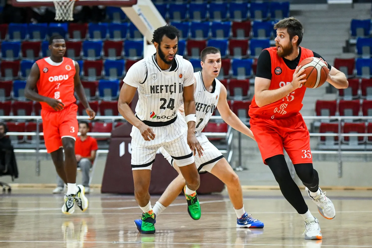 "Neftçi" "Ordu"nu məğlub etdi - YENİLƏNİR