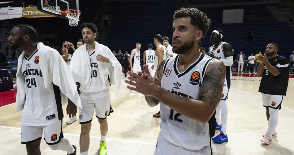 Derbidə sevinən "Beşiktaş" oldu