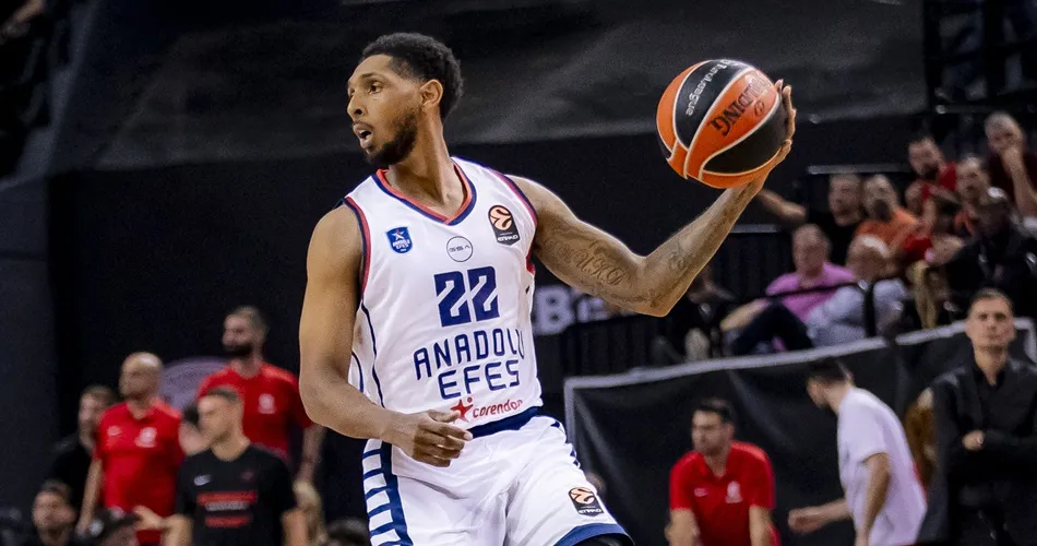 Kameron Peyn "Beşiktaş"la müqavilə imzalamağa iki saat qalmışdı"